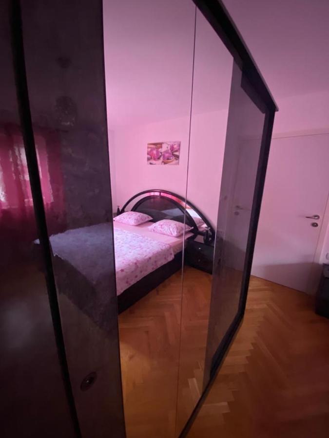 Ana Apartment Сплит Екстериор снимка